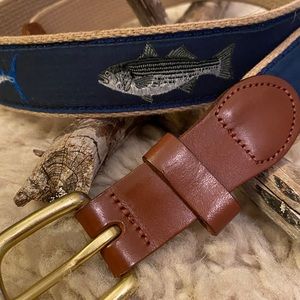 Martha Vineyard fish belt. Size 42. Navy.